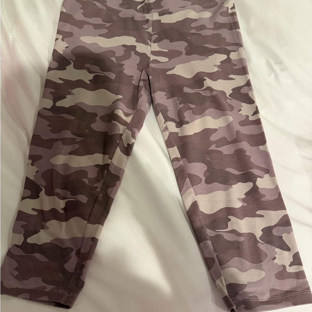 Sonoma Women’s Cropped Camouflage Leggings - Brown and Tan